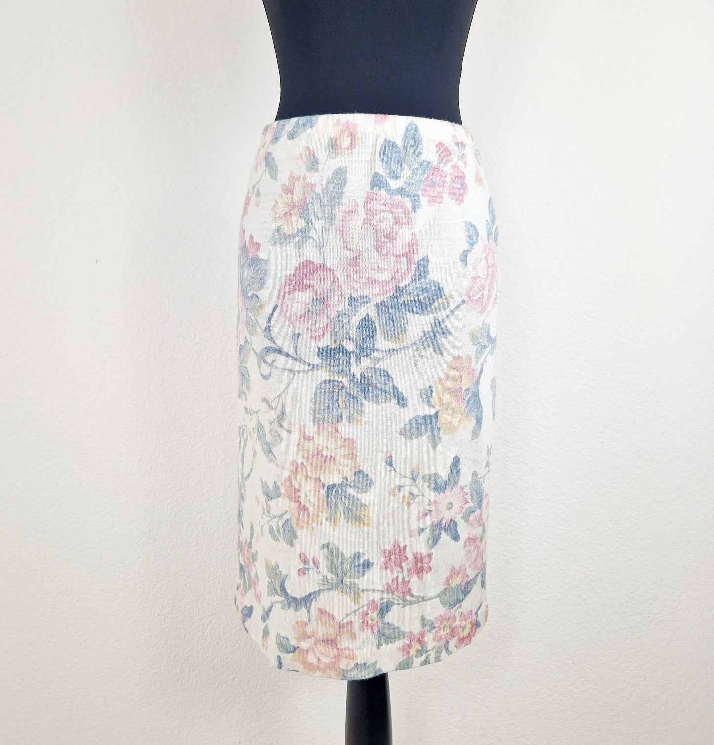 Rock, eierschale-rosa-grün, Blumen, M