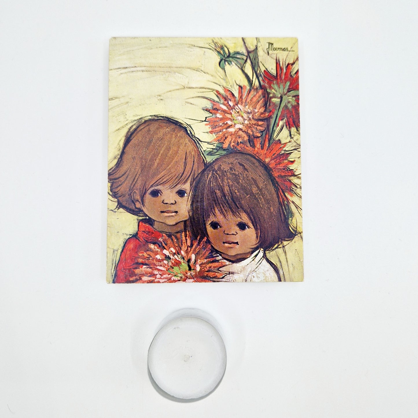 Einzigartiges und nachhaltiges Vintage Bild mit zwei Mädchen. Unique and sustainable vintage picture with 2 girls. Token of scale.