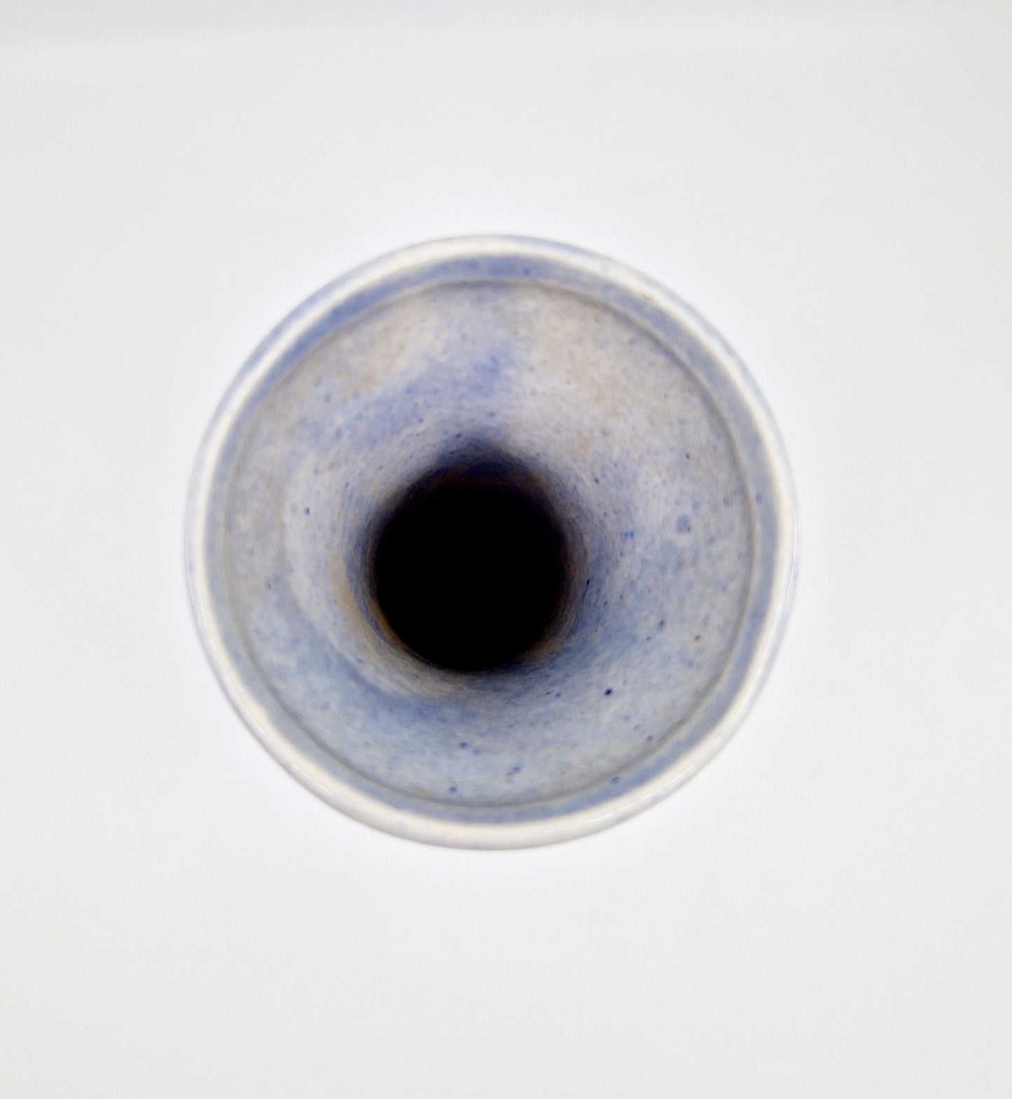 Einzigartige und nachhaltige Vintage Vase von Mexiko. Unique and sustainable vintage vase from Mexico. Above.