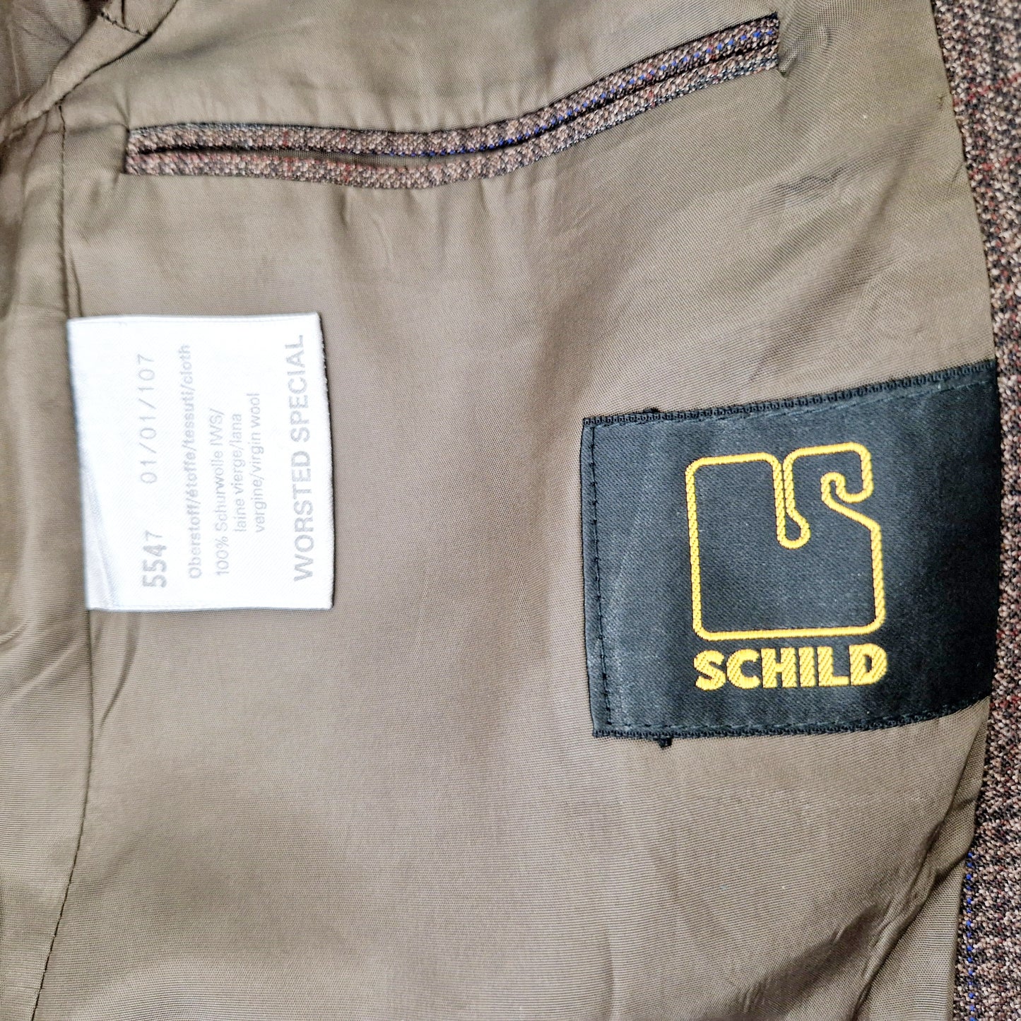 Einzigartiger und nachhaltiger Vintage Blazer in braun, kariert. Unique and sustainable vintage blazer in brown, checked. Tag.