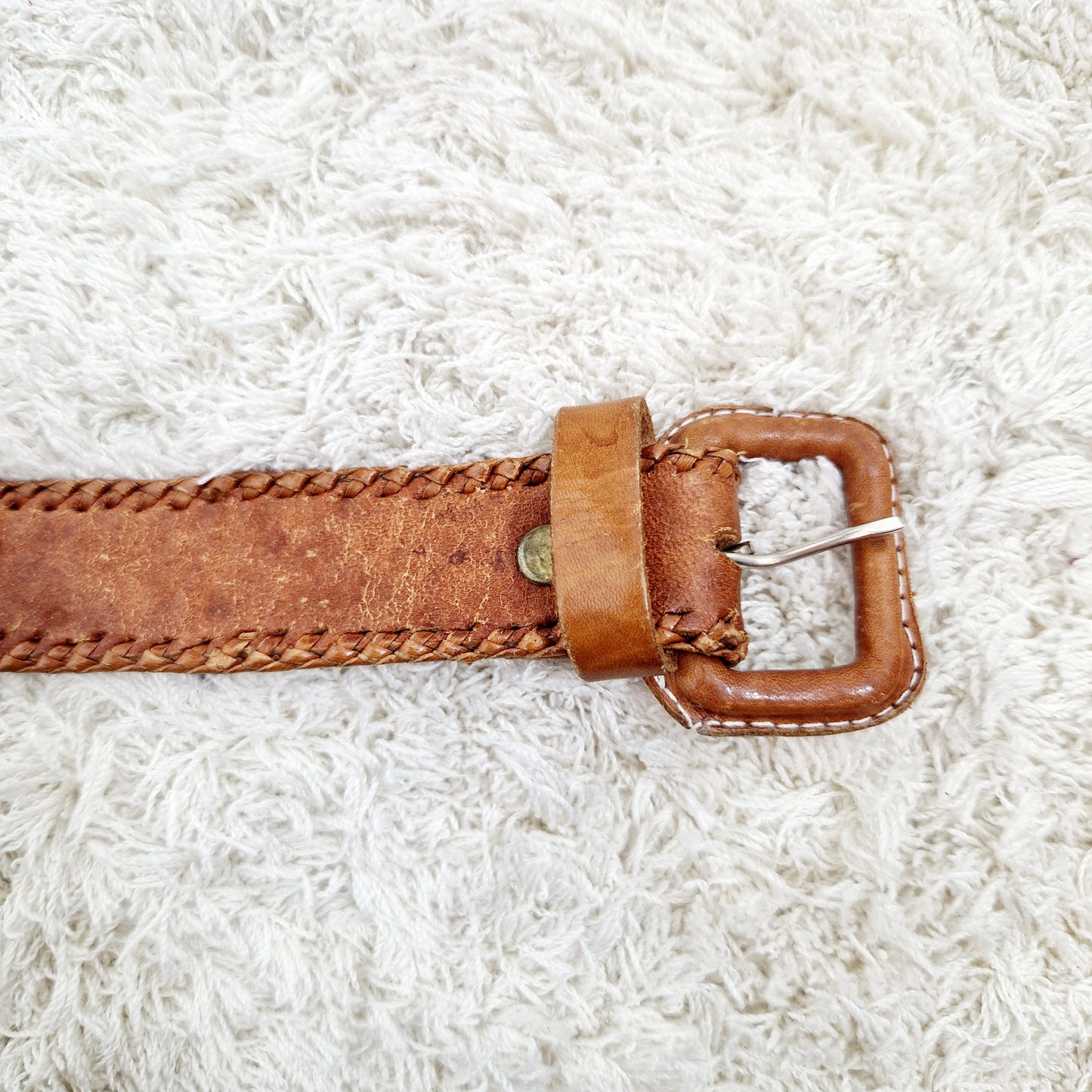 Einzigartiger und nachhaltiger bunter Vintage Gürtel aus Guatemala. Unique and sustainable and colorful vintage belt from Guatemala. Buckle.