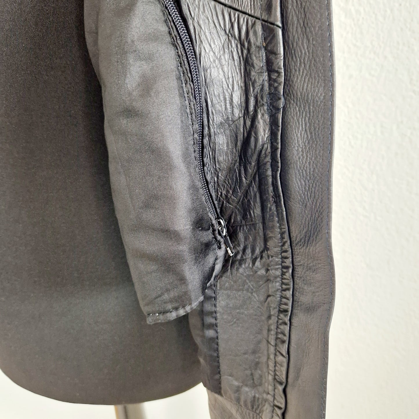 Jacke, schwarz-braun, Fransen, Rosen, Leder, S/M