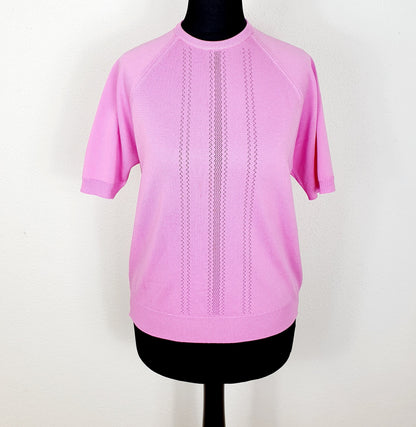 Einzigartiges und nachhaltiges Vintage T-Shirt in pink. Unique and sustainable vintage t-shirt in pink. Front.