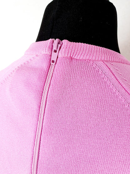 Einzigartiges und nachhaltiges Vintage T-Shirt in pink. Unique and sustainable vintage t-shirt in pink. Zipper.