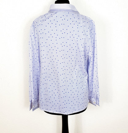Einzigartiges und nachhaltiges Vintage Shirt in violett-weiss. Unique and sustainable vintage shirt in purple-white. Back.
