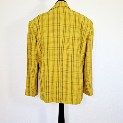 Einzigartiger und nachhaltiger Vintage Blazer in gelb und kariert. Unique and sustainable vintage blazer in yellow and check. Back.