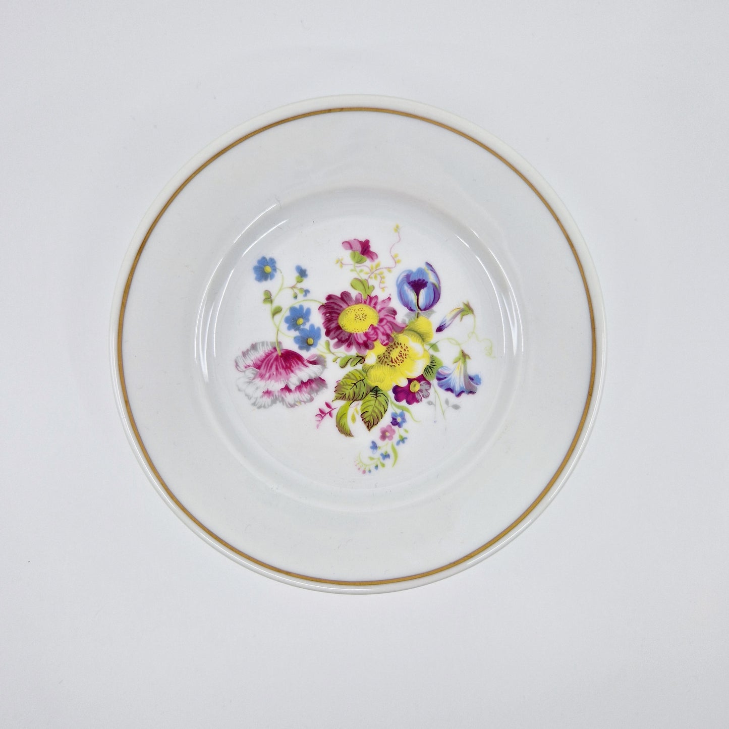 6 einzigartige und nachhaltige Vintage Teller von Hutschenreuther. 6 unique and sustainable vintage plates from hutschenreuther.