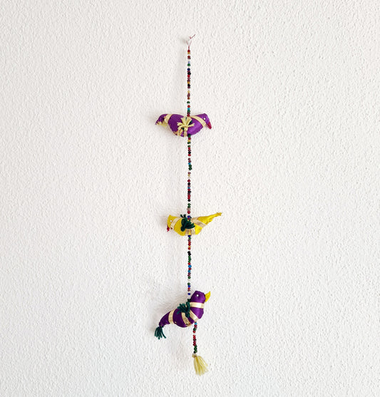 Einzigartige und nachhaltige Vintage Hängedekoration mit Vögeln. Unique and sustainable vintage hanging decoration. Hanging.