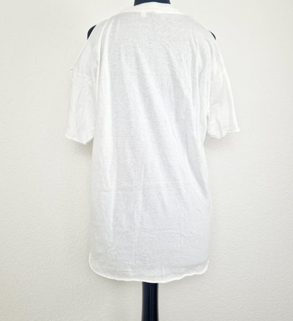 Einzigartiges und nachhaltiges Vintage T-Shirt mit Schweizer Kantonen. Unique and sustainable vintage t-shirt in white with swiss cantons. Back.