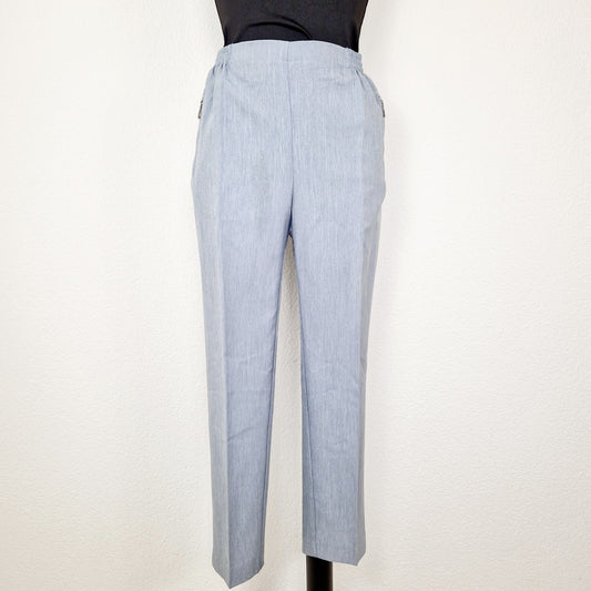 Einzigartige und nachhaltige Vintage Hose in grau. Unique and sustainable vintage trousers in grey. Front.
