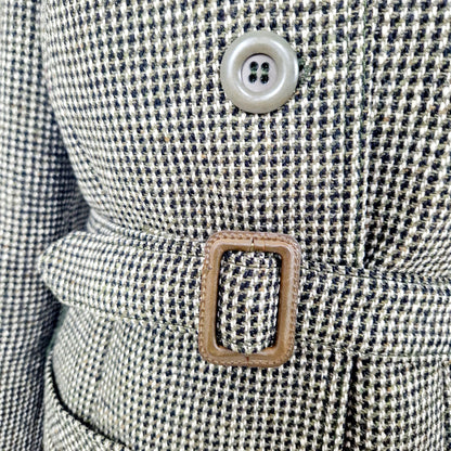 Einzigartiger und nachhaltiger Vintage Blazer in khaki-schwarz-beige mit Gürtel. Unique and sustainable vintage blazer in khaki-black-beige with belt. Belt.
