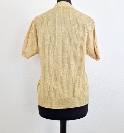 Einzigartiges und nachhaltiges Vintage T-Shirt in gelb. Unique and sustainable vintage t-shirt in yellow. Back.
