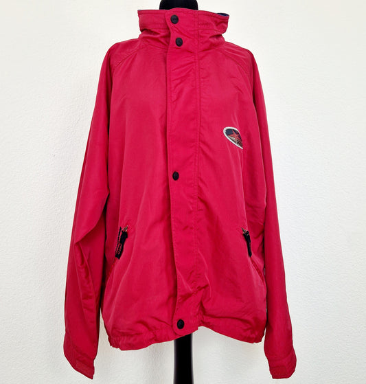 Einzigartige und nachhaltige Vintage Jacke in rot, Odlo. Unique and sustainable vintage jacket in red, Odlo. Front.