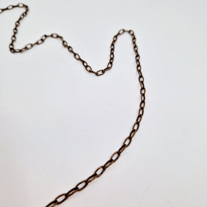 Einzigartige und nachhaltige Vintage Kette in Kupfer mit Anhänger. Unique and sustainable vintage necklace in copper with pendant. Chain.