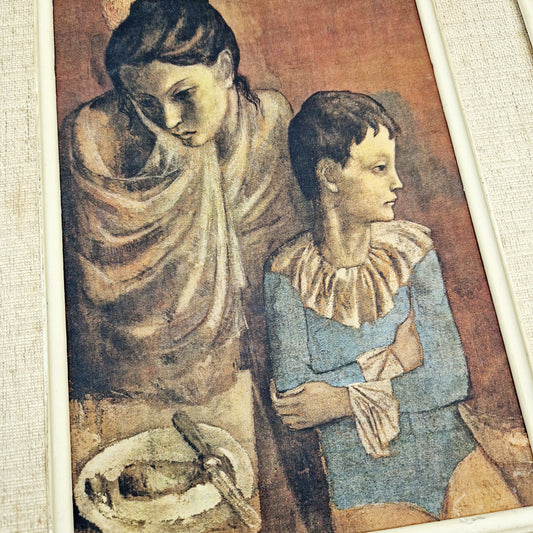 Einzigartiger und nachhaltiger Vintage Print Mutter und Kind von Picasso. Unique and sustainable vintage print Mother and Child from Picasso. Close-up.