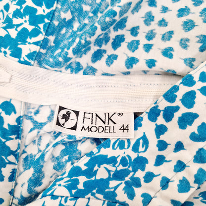 Einzigartiges und nachhaltiges Vintage Kleid, Kurzarm, in türkis-weiss mit Blumen. Unique and sustainable vintage dress, short sleeves, in turquoise-white with flowers. Tag.