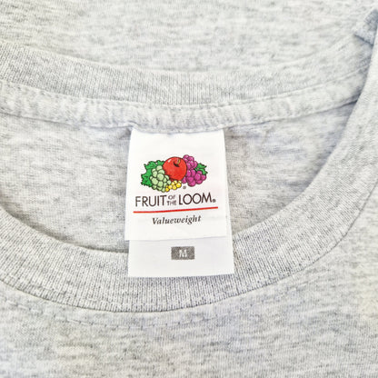 Einzigartiges und nachhaltiges Vintage T-Shirt Helsinki. Unique and sustainable vintage t-shirt Helsinki. Tag.