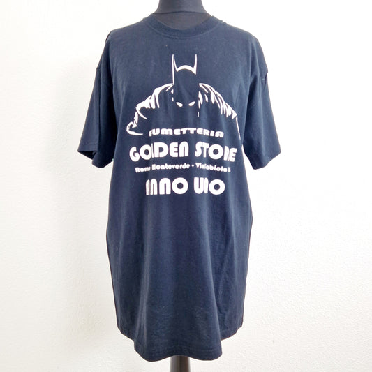 Einzigartiges und nachhaltiges Vintage T-Shirt mit Batman. Unique and sustainable vintage t-shirt with batman. Front.