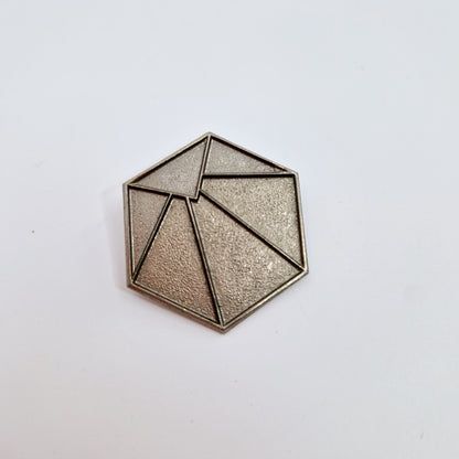 Einzigartige und nachhaltige Vintage Brocke, Sechseck. Unique and sustainable vintage hexagonal brooch. Side.