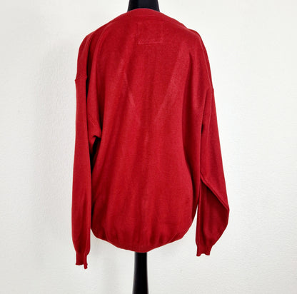 Einzigartiger und nachhaltiger Vintage Cardigan in rot mit Pferden. Unique and sustainable vintage cardigan in red with horses. Back.