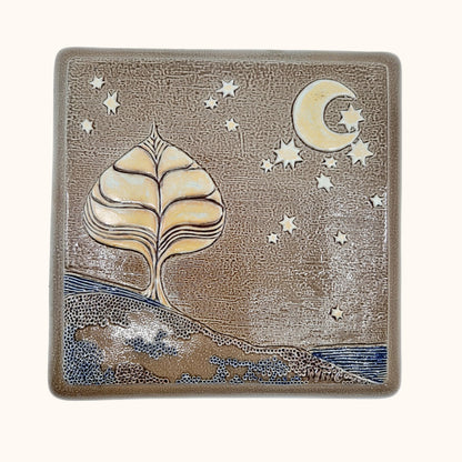 Einzigartiges und nachhaltiges Vintage Bild mit Baum und Sternenhimmel aus Keramik von Goebel. Front.