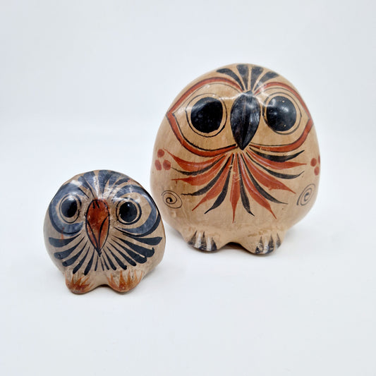 Einzigartige und nachhahltige Vintage Figuren, 2 Eulen. Unique and sustainable vintage figurines, 2 owls. Front.