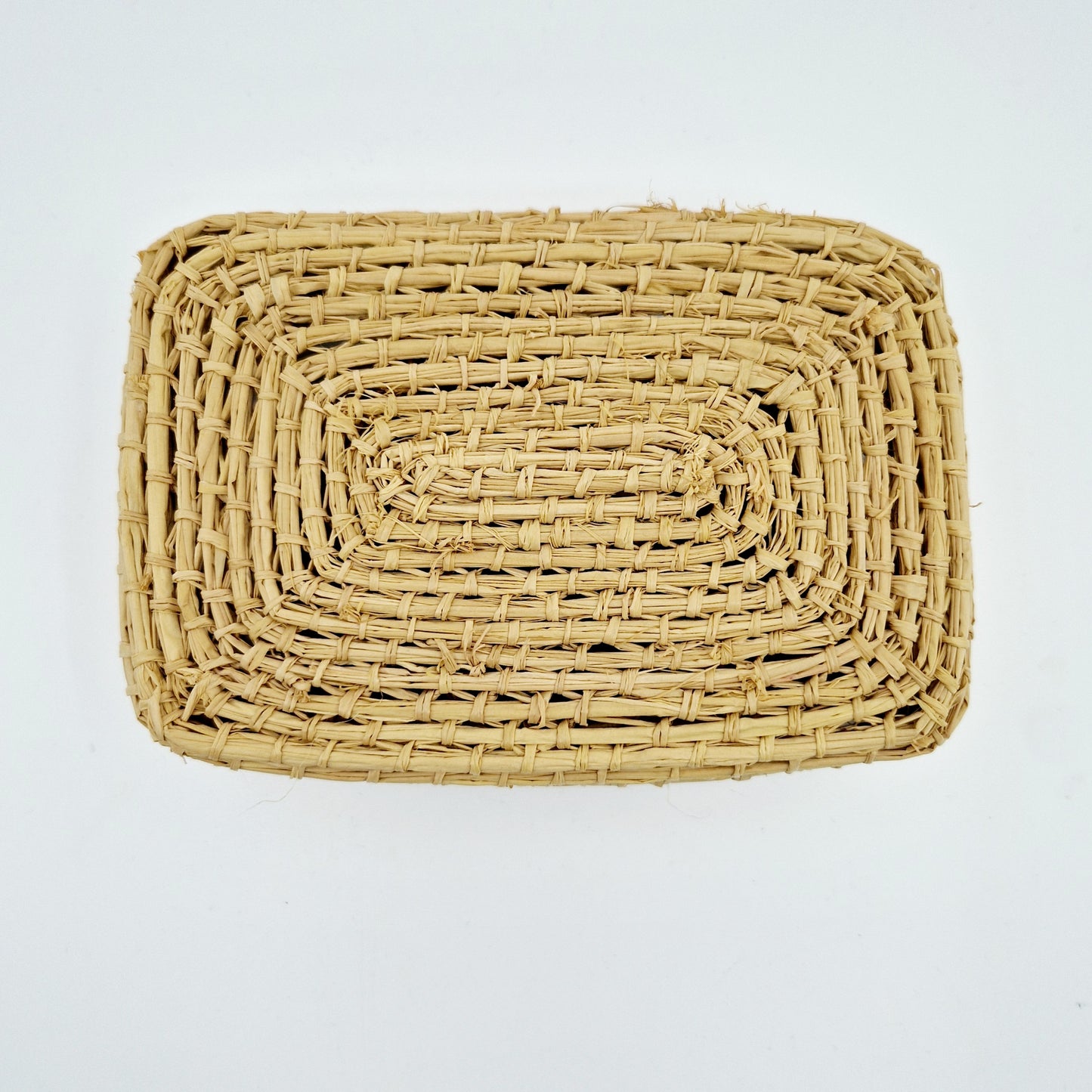 6 einzigartige und nachhalige Vintage Serviettenringe. 6 unique and sustainable vintage napkin rings. Below.