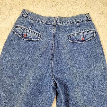 Einzigartige und nachhaltige Vintage Jeans in blau von WAMPUM. Unique and sustianable jeans in blue from WAMPUM. Close-up 2.