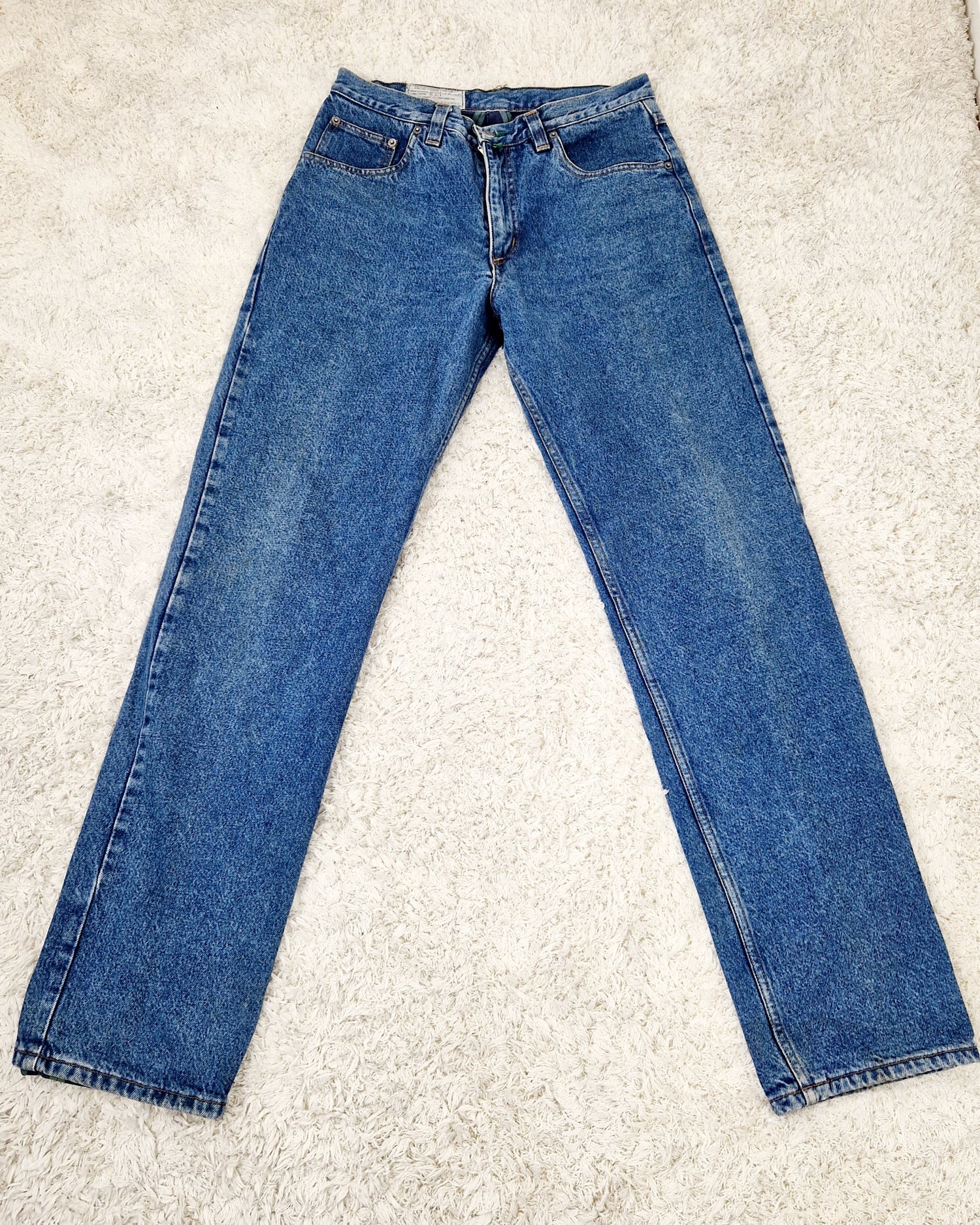 Einzigartige und nachhaltige Vintage Jeans in blau von Jacob Cohen. Unique and sustainable vintage jeans in blue from Jacob Cohen. Front.