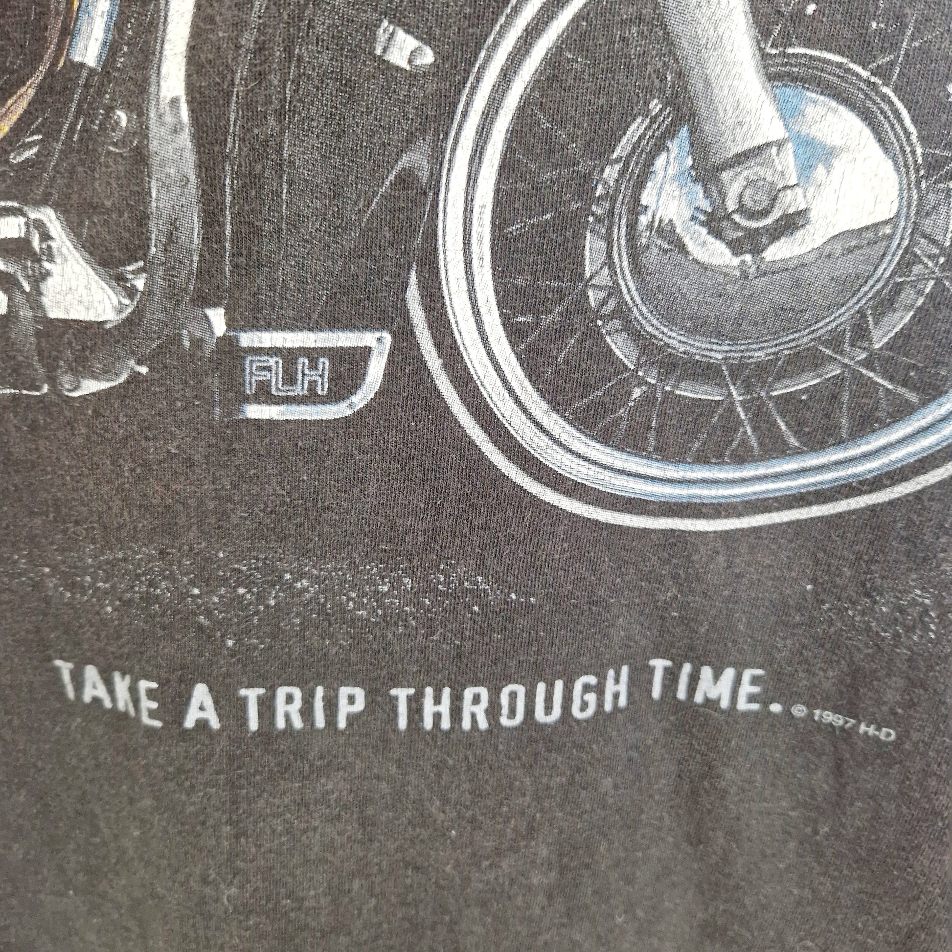 Einzigartiges und nachhaltiges Vintage T-Shirt Harley Davidson. Unique and sustainable vintage t-shirt harley davidson. Close-up 2.