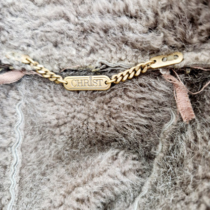 Einzigartiger und nachhaltiger Vintage Leder Mantel in khaki. Unique and sustainable vintage leather coat in khaki. Tag 1.