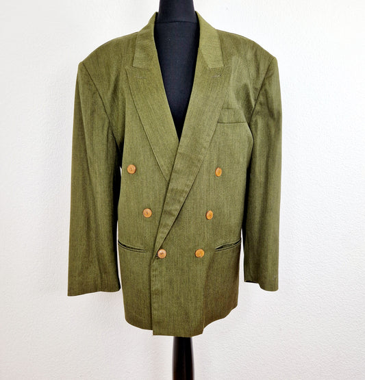 Einzigartiger und nachhaltiger Vintage Blazer (Men) in olivgrün. Unique and sustainable vintage blazer (men) in olive green. Front.