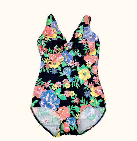 Einzigartiger und nachhaltiger Vintage Badeanzug in schwarz-gelb-rosa mit Blumen. Front.