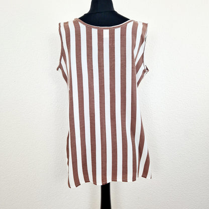 Einzigartiges und nachhaltiges Vintage Top in weiss-braun mit Streifen. Unique and sustainable vintage top in white-brown with stripes. Back.