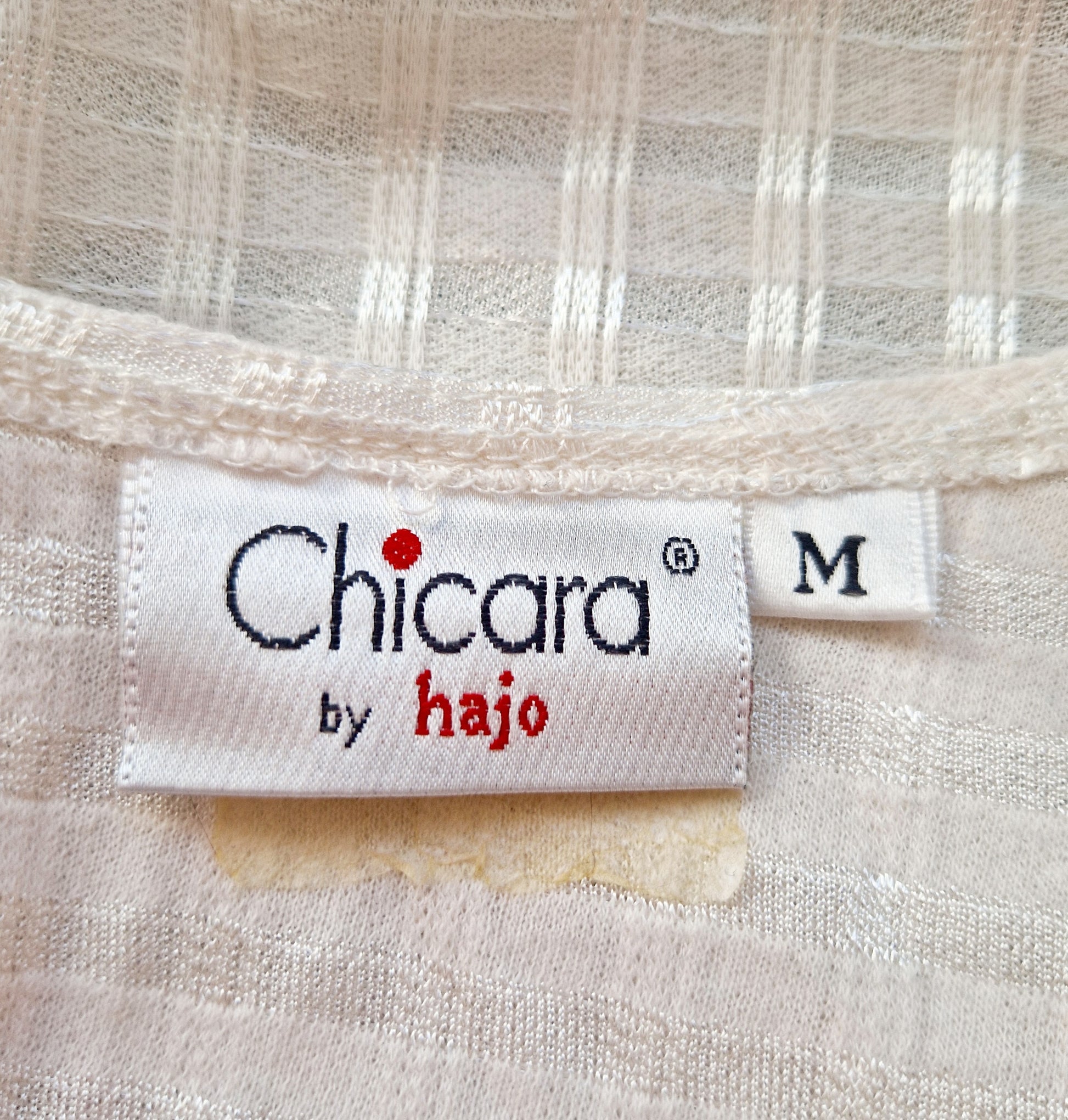 Einzigartiges und nachhaltiges Vintage Top in weiss, kariert. Unique and sustainable vintage top in white, checked. Tag.