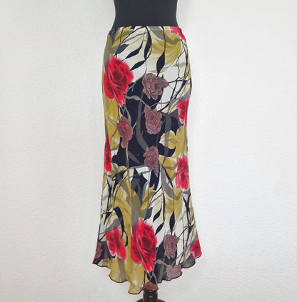 Einzigartiger und nachhaltiger Vintage Rock in khaki-rot-schwarz mit Rosen. Back.