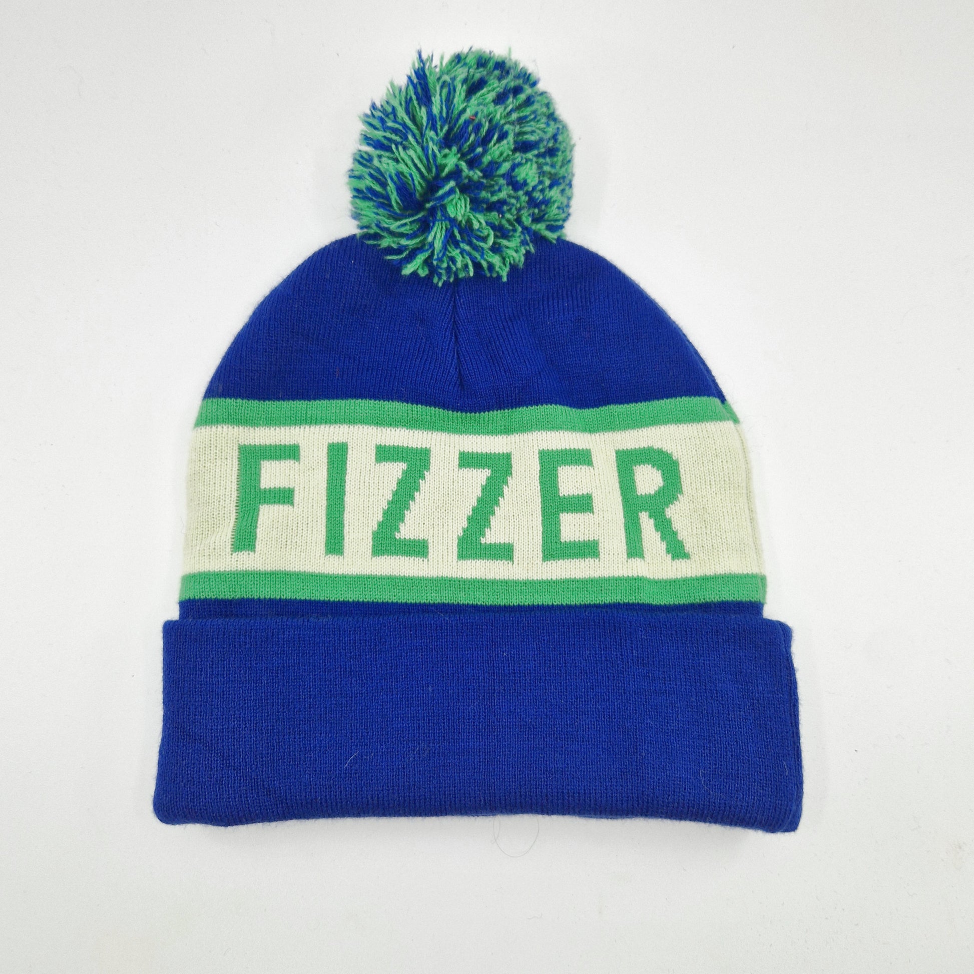 Einzigartige und nachhaltige Vintage Mütze/Beanie in blau-grün-hellgrün, Fizzer. Unique and sustainable vintage beanie in blue-green-light green, Fizzer. Back.