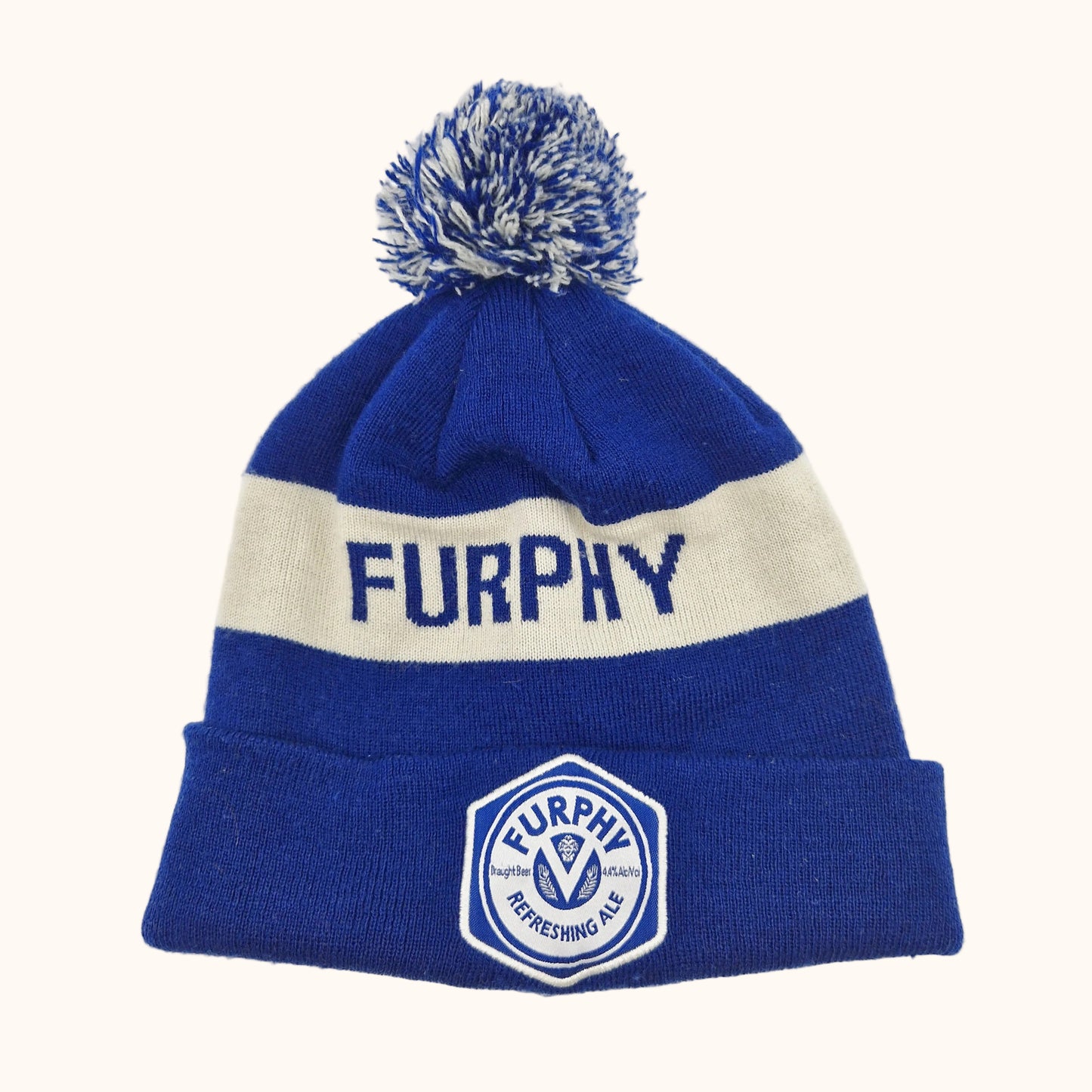 Einzigartige und nachhaltige Vintage Mütze/Beanie in blau-weiss, Furphy. Unique and sustainable vintage beanie in blue-white, Furphy. Front.