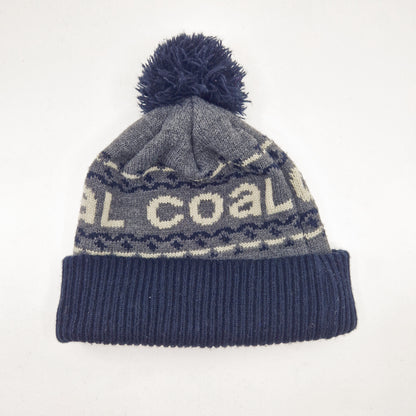 Einzigartige und nachhaltige Vintage Mütze/Beanie in schwarz-dunkelgrau-hellgrau, coal. Unique and sustainable vintage beanie in black-dark grey-light grey, coal. Front.