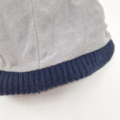 Einzigartige und nachhaltige Vintage Mütze/Beanie in schwarz-dunkelgrau-hellgrau, coal. Unique and sustainable vintage beanie in black-dark grey-light grey, coal. Inside.