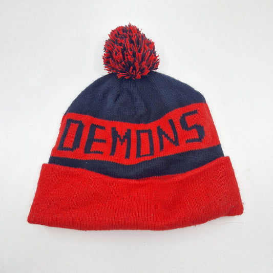 Einzigartige und nachhaltige  Vintage Mütze in rot-schwarz, Demons. Unique and sustainable vintage beanie in red-black, Demons. Back.