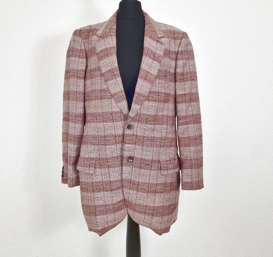 Einzigartiger und nachhaltiger Vintage Blazer (Men) in bordeaux-rosa-grau, kariert. Unique and sustainable vintage blazer (men) in bordeaux-pink-grey, checked. Front.