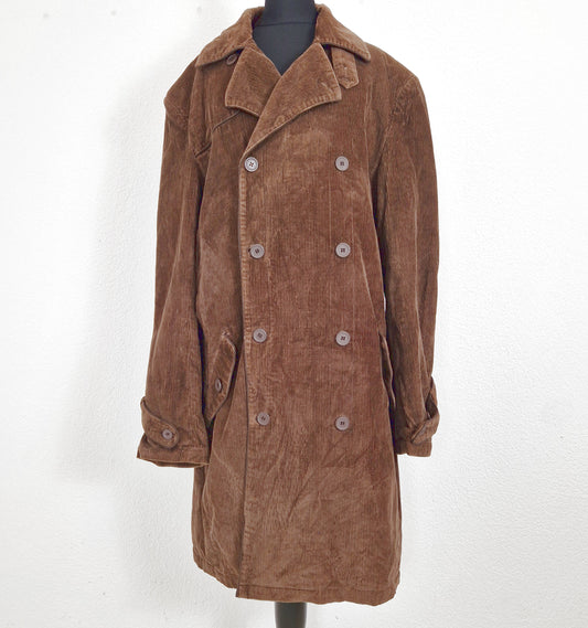 Einzigartiger und nachhaltiger Vintage Mantel in dunkelbraun, Cord. Unique and sustainable vintage  coat in dark brown, corduroy. Front. 