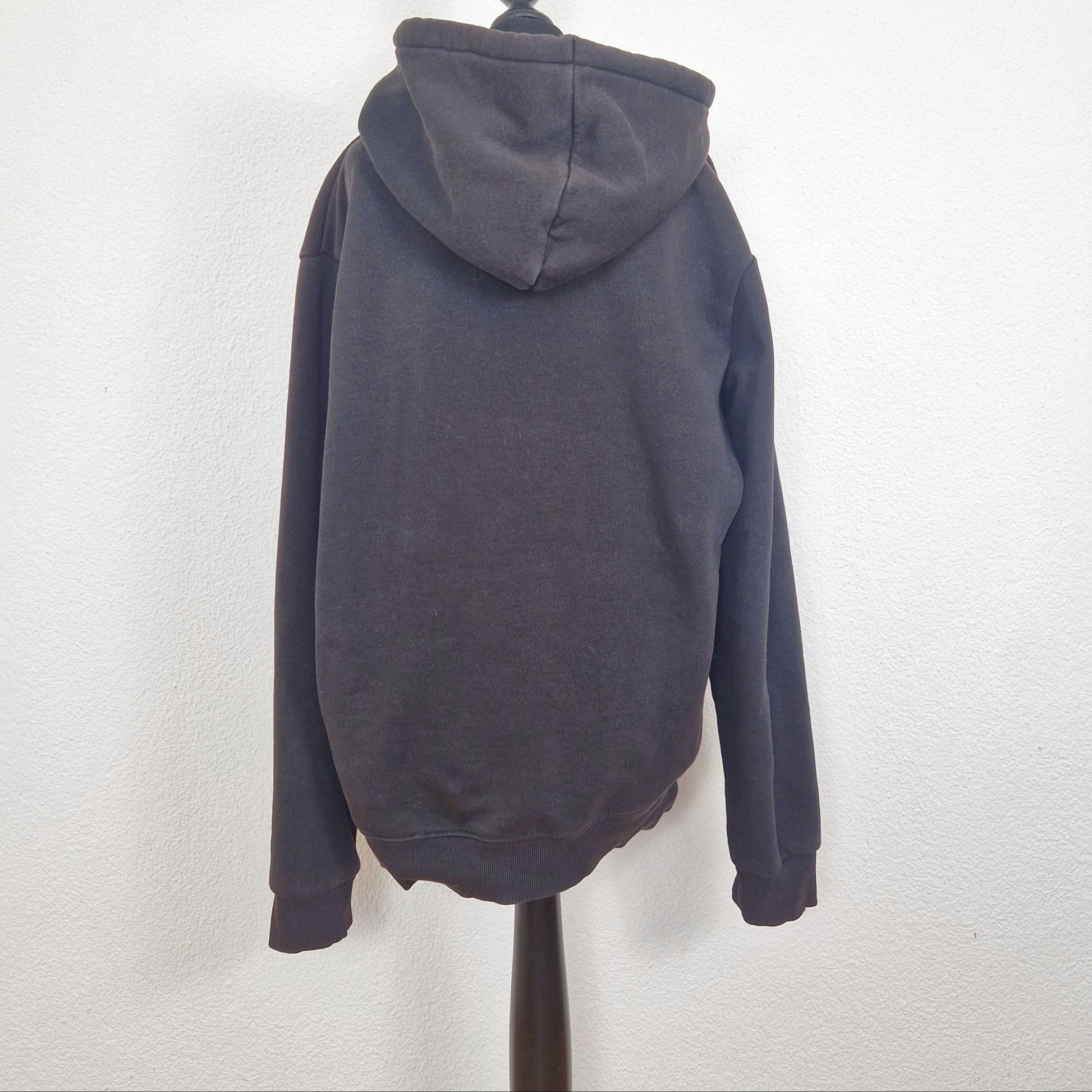 Einzigartiger und nachhaltiger Vintage Hoodie, Dickies. Unique and sustainable vintage hoodie, Dickies. Back.