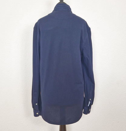 Einzigartiges und nachhaltiges Vintage Poloshirt, Langarm, in dunkelblau, Ralph Lauren. Unique and sustainable vintage poloshirt, long sleeves, in dark blue, Ralph Lauren. Back.
