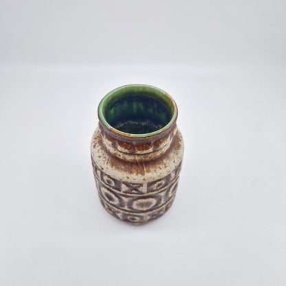 Einzigartige und nachhaltige Vintage Vase in braun-beige von Bay. Unique and sustainable vintage vase in brown-beige from Bay. Side.