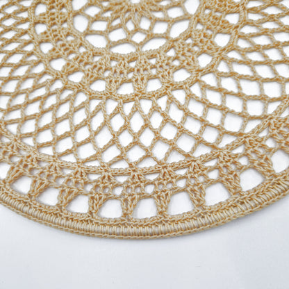 Einzigartiges und nachhaltiges Vintage Makramee, Blume, beige. Unique and sustainable vintage makramé, flower, beige. Close-up 2.