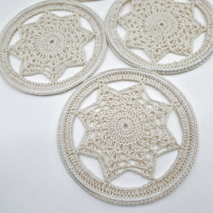 Einzigartiges und nachhaltiges Vintage Makramee, 4 Sterne. Unique and sustainable vintage makramé, 4 Stars. Close-up.