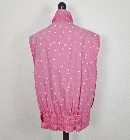 Einzigartige und nachhaltige Vintage Weste in pink-weiss-mint, Konfetti. Back.