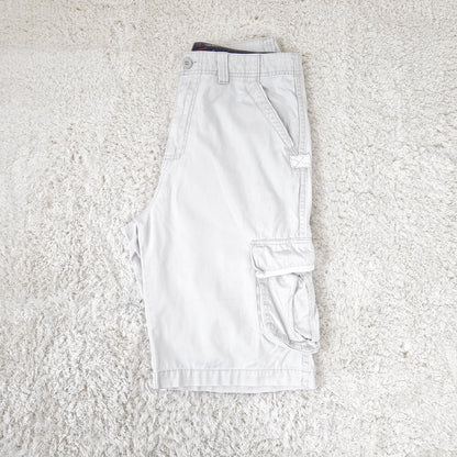 Einzigartige und nachhaltige Vintage Shorts in hellbeige von Billabong. Side 1.